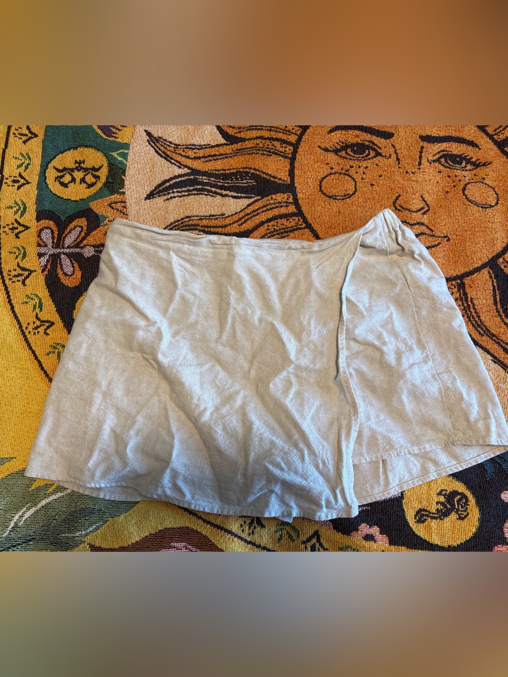 Old Navy Natural Linen-Blend Skort